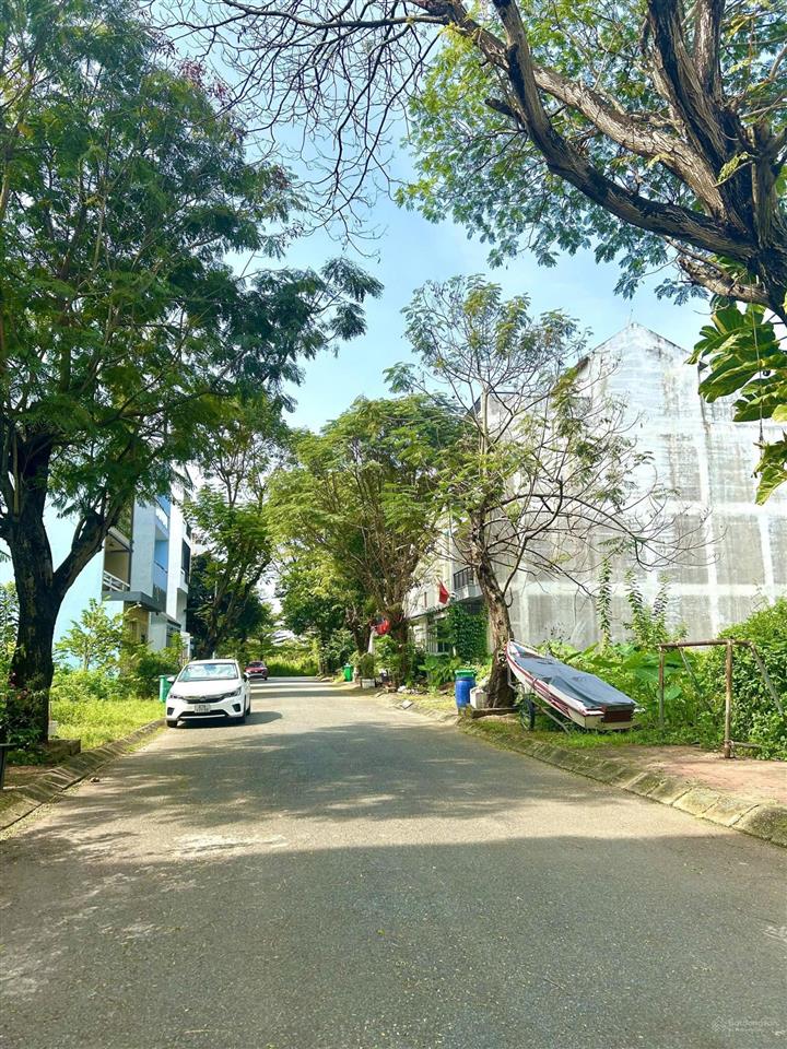 Còn xót lại những lô đẹp nhất dự án 120m2 q9 | giá 3 tỷ 700 triệu, ngang chuẩn 6m,quy hoạch bài bản