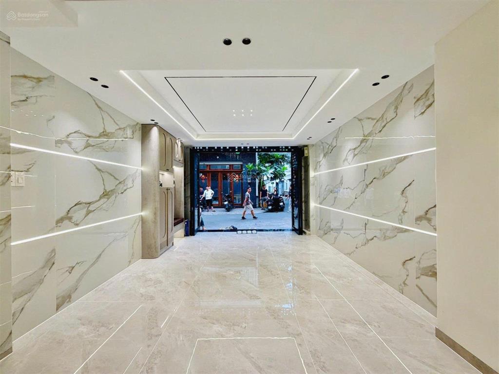 Lên sóng căn nhà cho con gái vốn lấy chồng giá hời 3 tỷ 300 triệu | tại quận 3, cao thắng, dt 72m2.