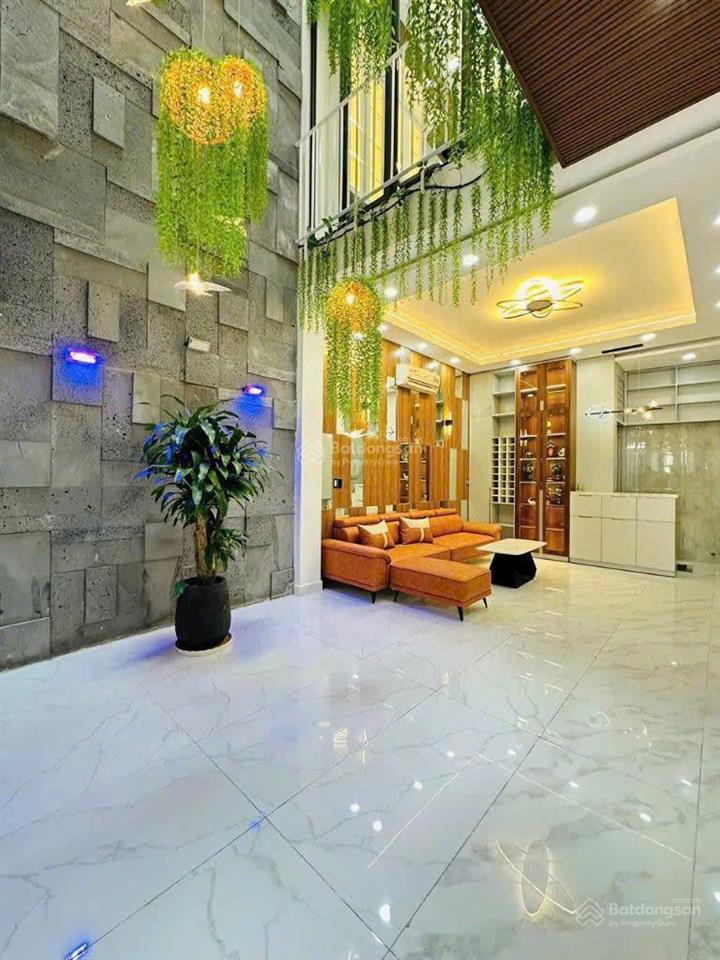 Khu người hoa quận 5 nguyễn chí thanh chủ bán gấp giá 4 tỷ còn tl |dt 112,5m2, ngang 4,5m, shr, hdt