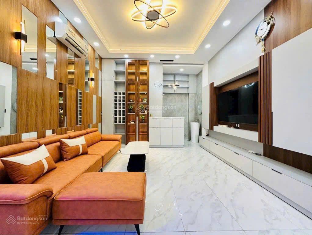 Khu người hoa quận 5 nguyễn chí thanh chủ bán gấp giá 4 tỷ còn tl |dt 112,5m2, ngang 4,5m, shr, hdt