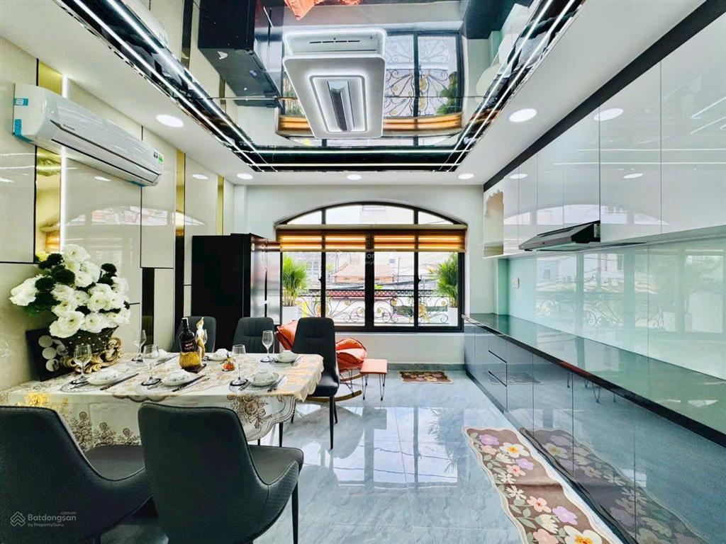 Nhà riêng chủ gửi bán xoay vốn giá tốt còn tl 3 tỷ 450 triệu |dt 90m2, quận 4 nguyễn thần hiến, shr