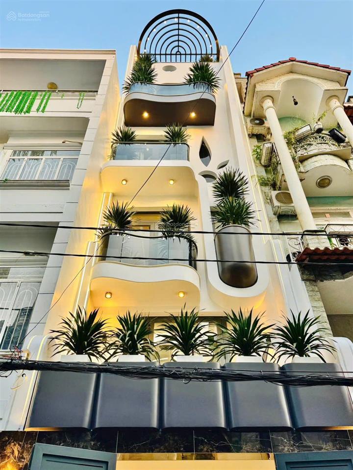 Chính chủ bán gấp nhà riêng quận 10 giá cực tốt quay đầu sở hữu dt 85m2, shr, hcd