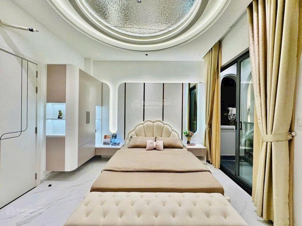 Bán gấp nhà do chủ đi nước ngoài giá 2 tỷ 250 triệu bán ngay trong tháng | dt 77,5m2, shr, ngang 5m