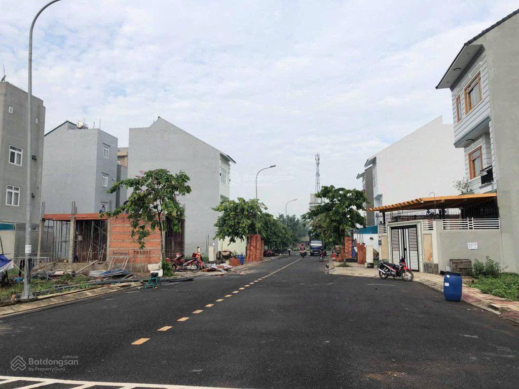 Chủ kẹt vốn bán gấp lô đất đã có sổ tại thủ đức, giá siêu tốt 2 tỷ 500 triệu còn tl | dt 80m2, shr.