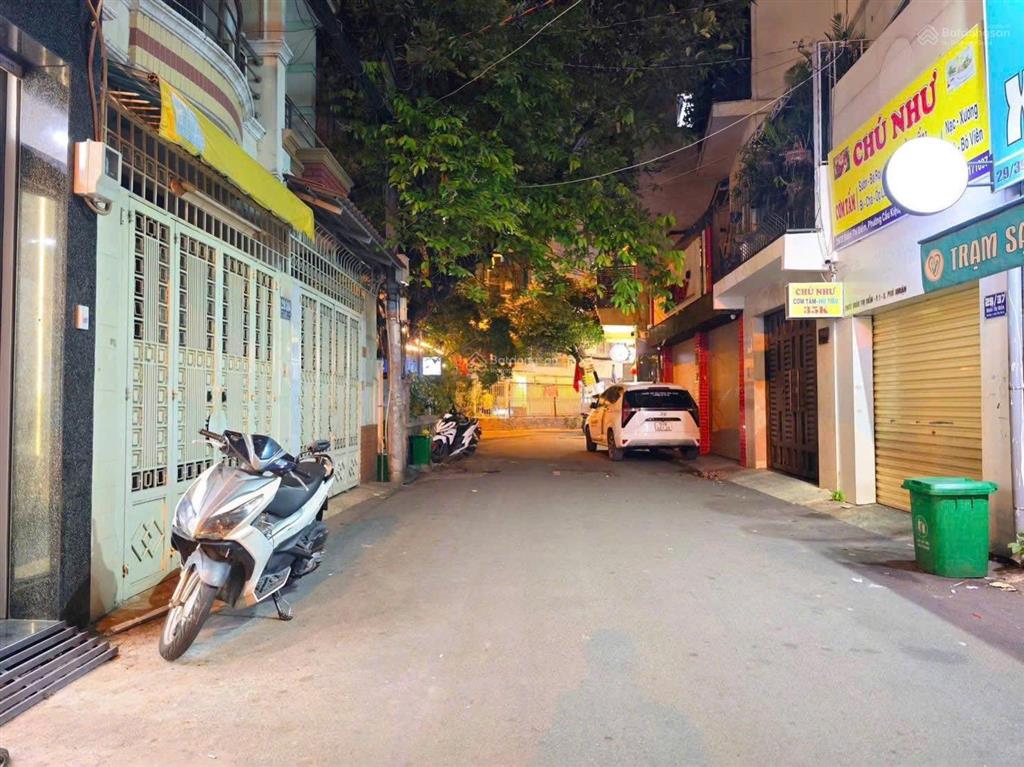 Dự kiến nhà bay sớm do chủ kẹt tiền dt 63m2, tại q. phú nhuận, shr đầy đủ