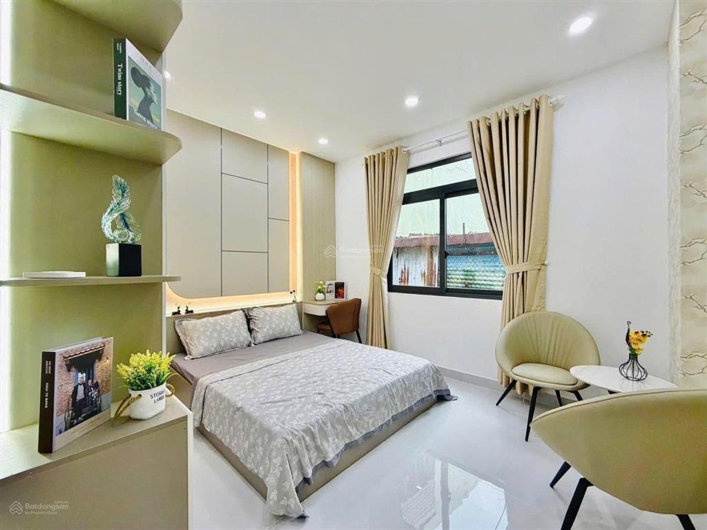 Chủ gốc sài gòn, bán nhà cho con trai đi du học giá 4 tỷ 150 triệu |dt 75m2, tại quận 1, shr đầy đủ