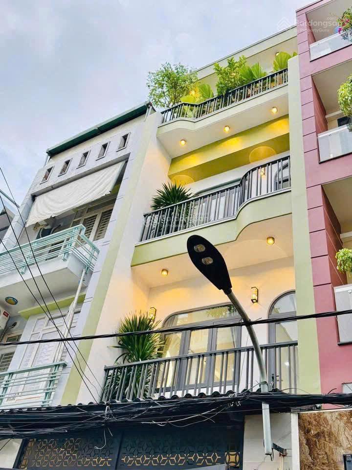 Chủ gốc sài gòn, bán nhà cho con trai đi du học giá 4 tỷ 150 triệu |dt 75m2, tại quận 1, shr đầy đủ