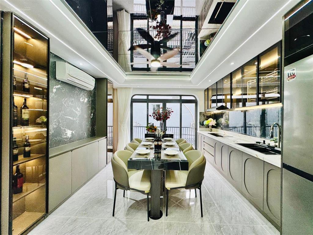 Cần bán gấp căn nhà lê thiệt p. phú thọ hòa , tân phú dt 76,5m2 giá 3tỷ850 sổ hồng riêng chính chủ