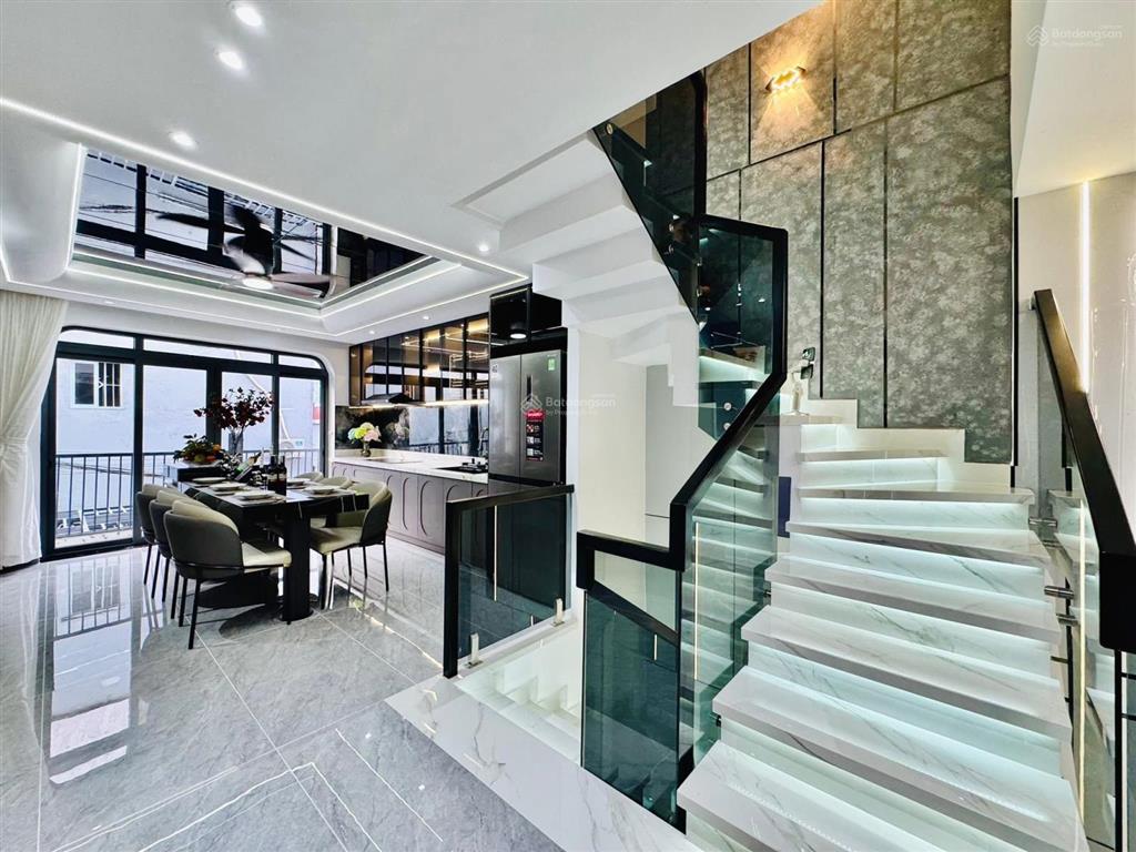 Cần bán gấp căn nhà lê thiệt p. phú thọ hòa , tân phú dt 76,5m2 giá 3tỷ850 sổ hồng riêng chính chủ