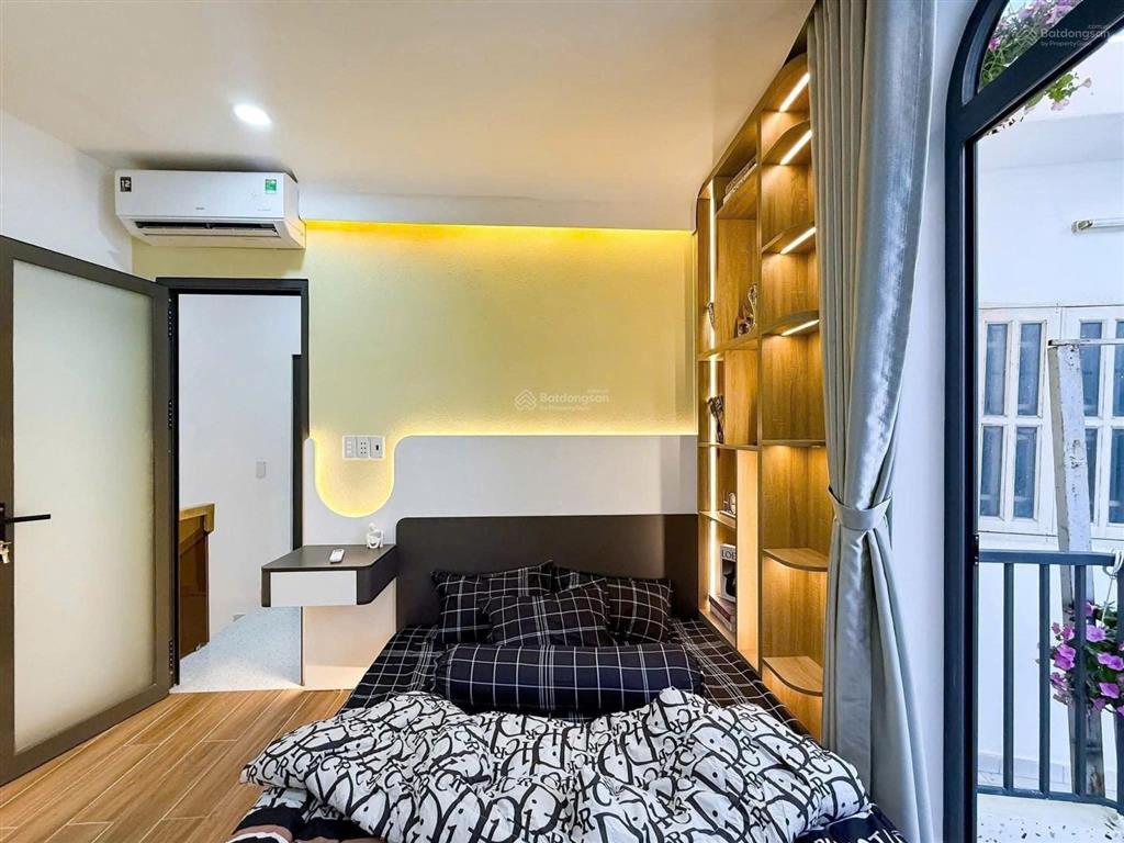 Nhà chính chủ cần bán gấp, đ.châu văn liêm, p4, q5, dt 55m2, giá 2 tỷ 690tr, sổ hồng riêng chính ch