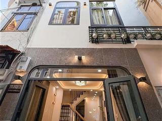 Bán gấp kẹt vốn kinh doanh, cù lao, p8, phú nhuận, 67m2, giá 3 tỷ 690tr, sổ hồng riêng chính chủ