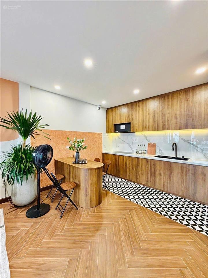 Nhà đẹp giá tốt, đ.cao thắng, p.bàn cờ, q3, dt 75m2, giá 3 tỷ 190tr, sổ hồng riêng chính chủ