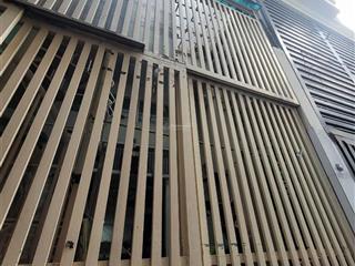 Q10  dt 7x8m (55m2)  1 căn ra hxh tránh  5 tầng  8pn  nhỉnh 9 tỷ tl