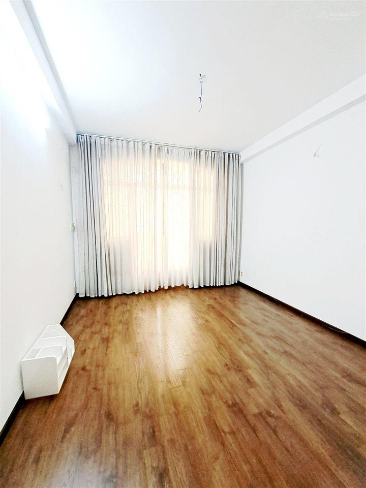 Nhà q10  4.6x15.5m (56m2)  hẻm rộng thông  30m ra mt  4 tầng  8 tỷ 5