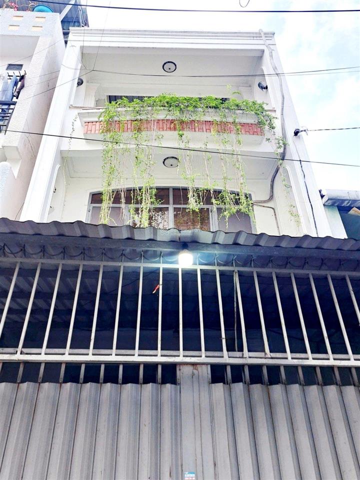 Nhà q10  4.6x15.5m (56m2)  hẻm rộng thông  30m ra mt  4 tầng  8 tỷ 5