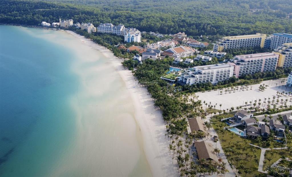 Bán căn hộ sun bãi kem phú quốc view biển giá 2,2 tỷ