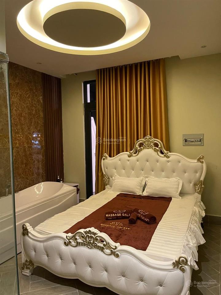 Căn đang bán shop grand world phú quốc giá tốt nhất dự án 6,4 tỷ