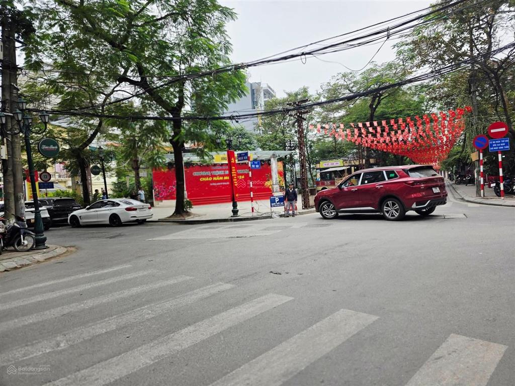 Mặt phố trúc bạch 130m2*6t mt 6.5m 60 tỷ ba đình, tòa nhà siêu đẹp, cực kỳ hiếm