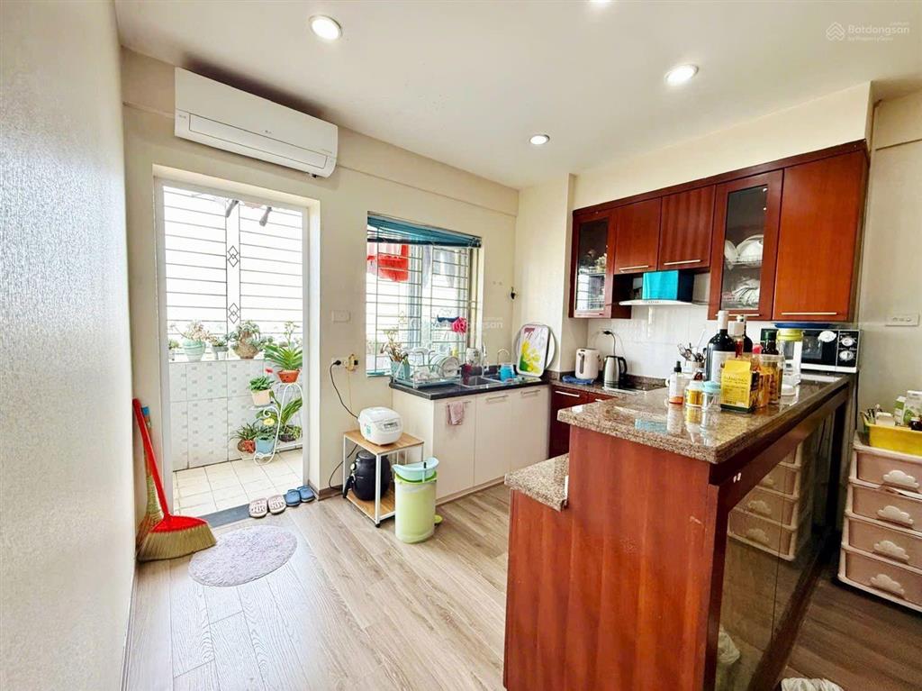 Chung cư trần đăng ninh 69m 5.6 tỷ, thiết kế 2 ngủ 2 vs, hộ khẩu trung tâm cầu giấy, siêu đẹp.