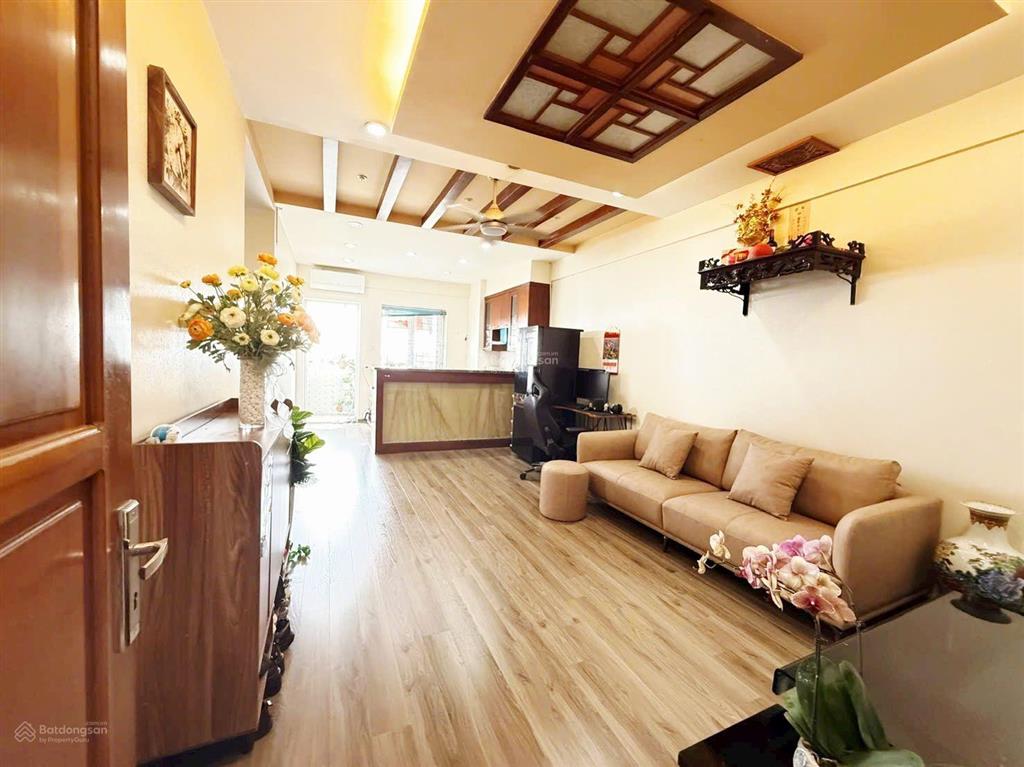 Chung cư trần đăng ninh 69m 5.6 tỷ, thiết kế 2 ngủ 2 vs, hộ khẩu trung tâm cầu giấy, siêu đẹp.