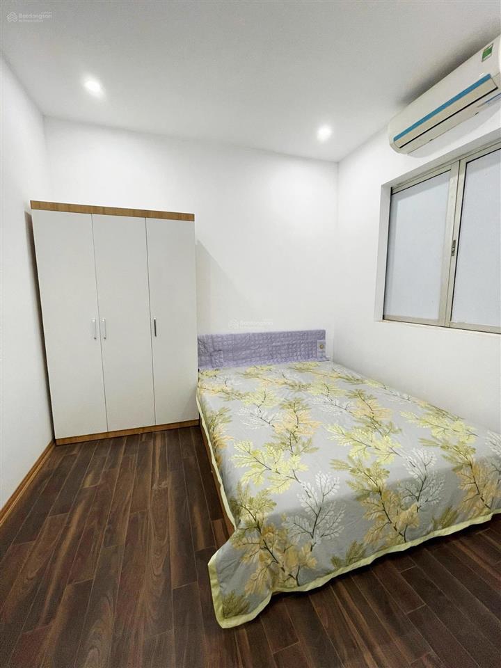 6 tỷ  căn hộ tập thể bản đồ thái thịnh 150m 6 ngủ 3vs  tặng full nội thất 50m ôtô, kinh doanh