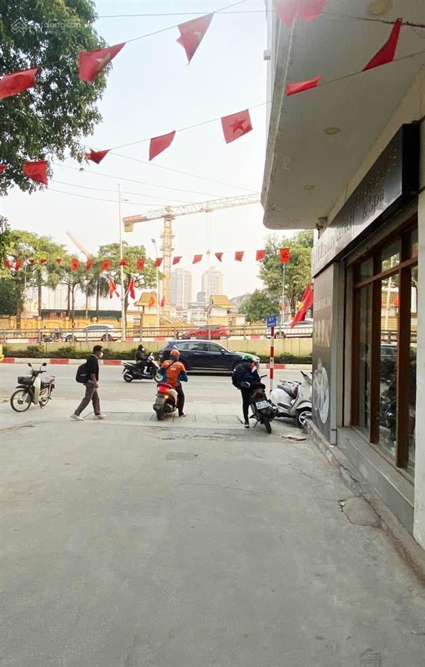 Căn hộ tập thể phố nguyễn chí thanh 68m 2 ngủ 2vs 4 tỷ ngõ thông ô tô.