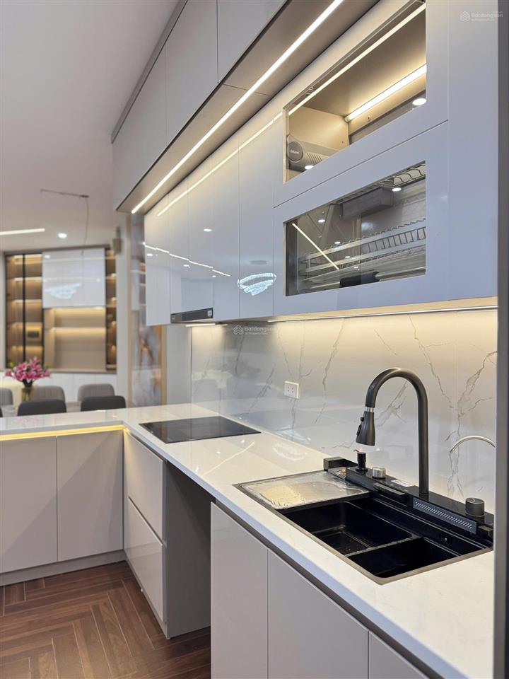 Bán căn 2n2vs chung cư 17t11 trung hoà nhân chính, nội thất mới, giá sốc 6 tỷ