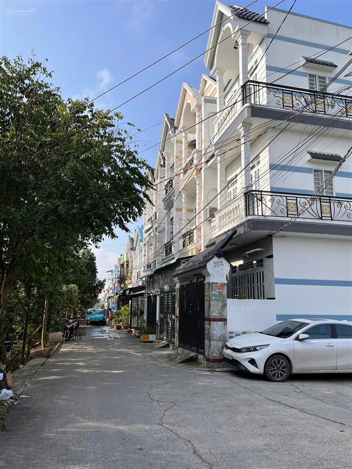 Rõ ràng đúc thật 100% | cách saigon 4km  sổ hồng riêng hoàn công (full thổ)
