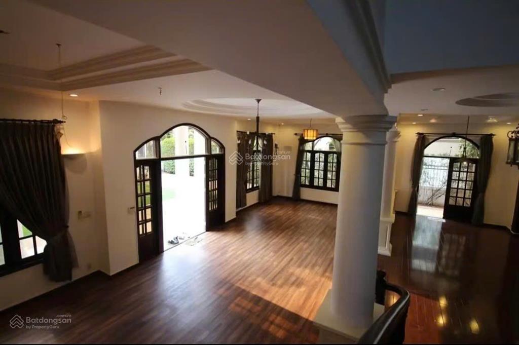 Luxury villa for rent thảo điền, thủ đức city  cho thuê biệt thự cao cấp thảo điền hồ bơi riêng