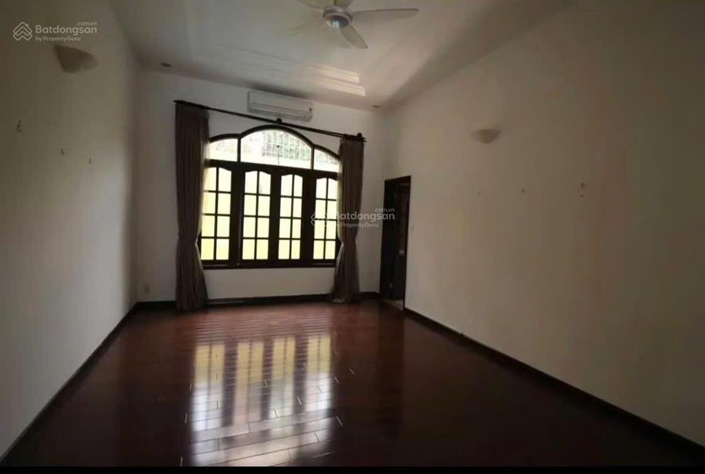 Luxury villa for rent thảo điền, thủ đức city  cho thuê biệt thự cao cấp thảo điền hồ bơi riêng