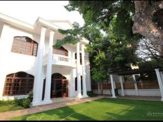 Luxury villa for rent thảo điền, thủ đức city  cho thuê biệt thự cao cấp thảo điền hồ bơi riêng