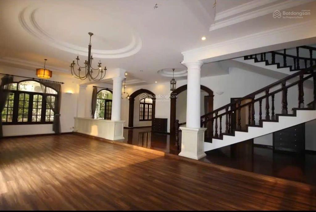 Luxury villa for rent thảo điền, thủ đức city  cho thuê biệt thự cao cấp thảo điền hồ bơi riêng