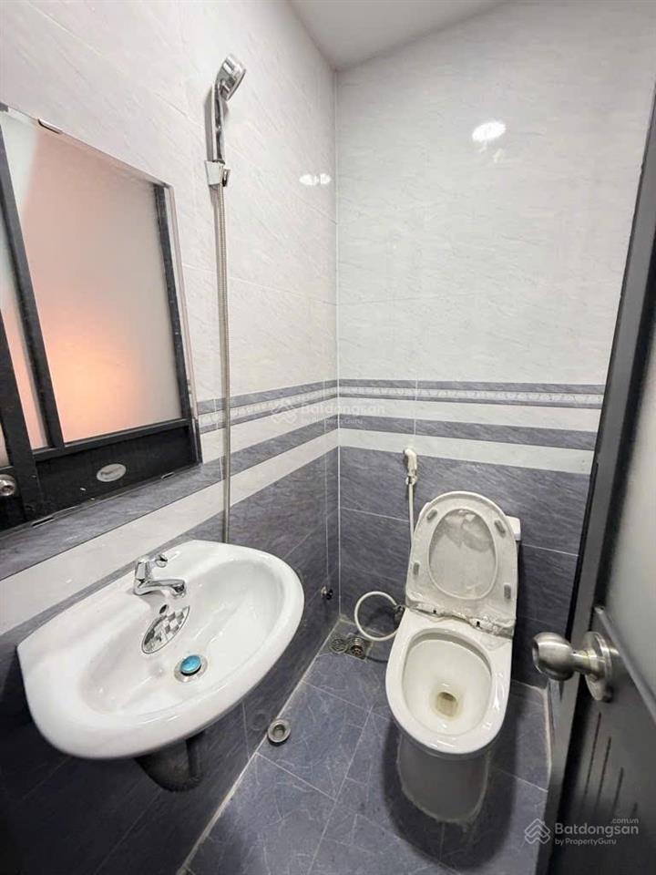 Bán nhà khu bàu cát, tân bình  3 tầng btct  giá chỉ 2.85 tỷ