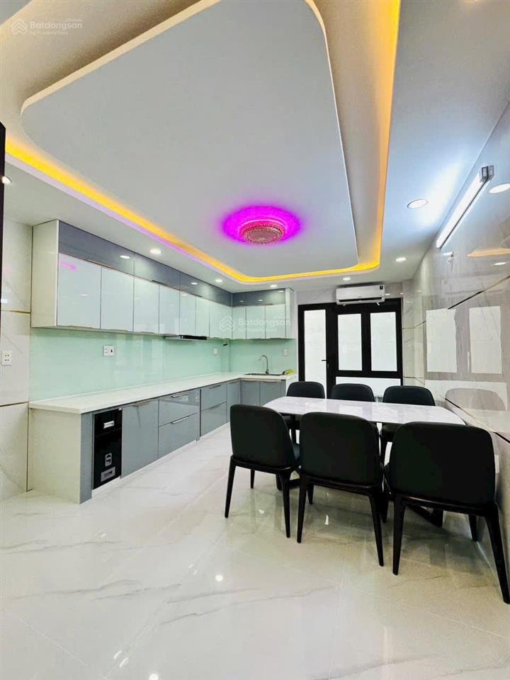 Nhà 5 tầng thang máy hẻm ô tô 5m tân phú gần đầm sen 64m giá 9.85 tỷ