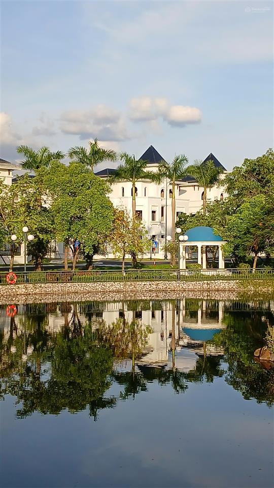 Chuyên bán biệt thự vườn cam, 32 tỷ, 200m2, 5pn, 5wc