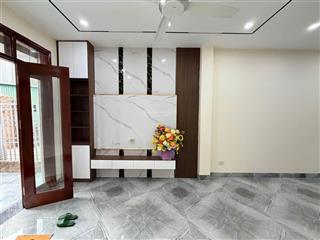 Bán nhà riêng giá ưu đãi, 7,2 tỷ, 37 m2 tại đường xuân đỗ, phường cự khối, quận long biên
