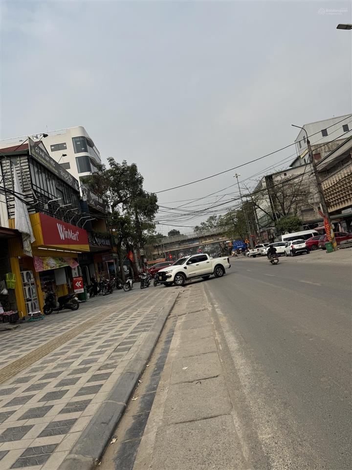 Ngay trước trường học kim chung 9 tỉ , 70m