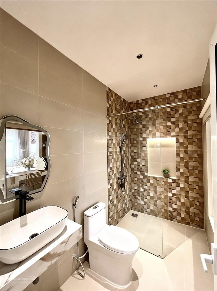 Nhà mới 3 tầng trần văn quang, 54m2 (4.3 x 12.7m), hxh, ngay ngã tư bảy hiền, 2 mt hẻm, chỉ 8.99 tỷ