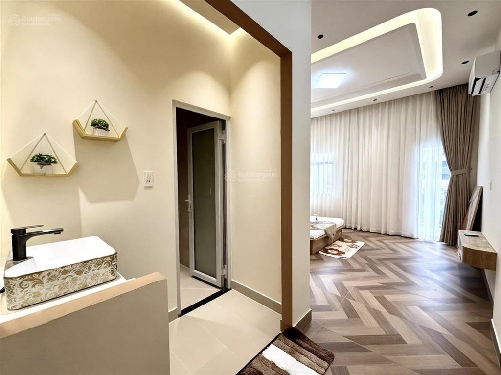 Nhà mới 3 tầng trần văn quang, 54m2 (4.3 x 12.7m), hxh, ngay ngã tư bảy hiền, 2 mt hẻm, chỉ 8.99 tỷ