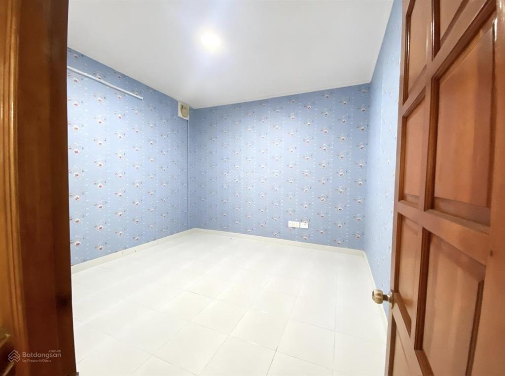 Nhà 2 tầng tân bình, 51m2 (4 x 12.7m), hxh, ngay ngã tư bảy hiền, sổ mới 2025, chỉ 6.8 tỷ tl