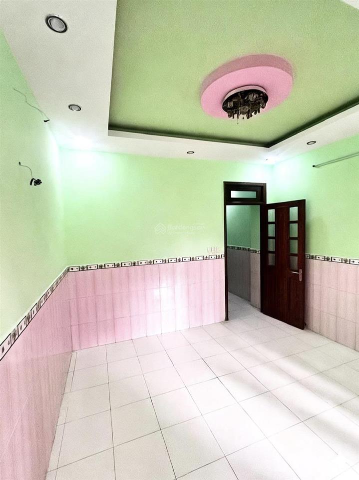 Nhà tân bình, 4 tầng, 50m², ngang 4m, hẻm xe hơi, ngay ngã tư bảy hiền, giáp q.10, chỉ 7.99 tỷ tl