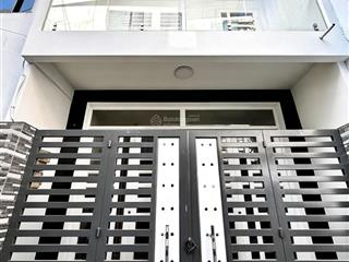 Nhà 2 tầng tân bình, 42m2 (4.2 x 10m), nở hậu, hxh, ngay ngã tư bảy hiền, sổ vuông, chỉ 5.7 tỷ tl