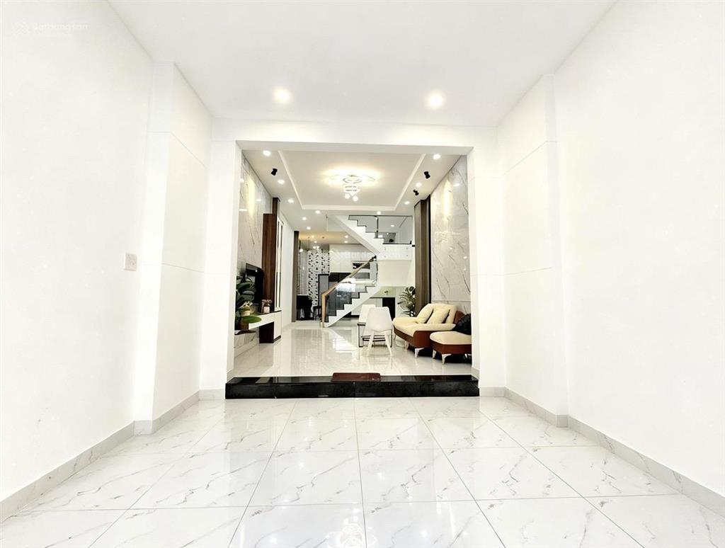 Nhà 3 tầng tân bình, 4x16m, nở hậu, hẻm xe hơi, ngay ngã tư bảy hiền, sổ vuông vức, chỉ 8.96 tỷ tl