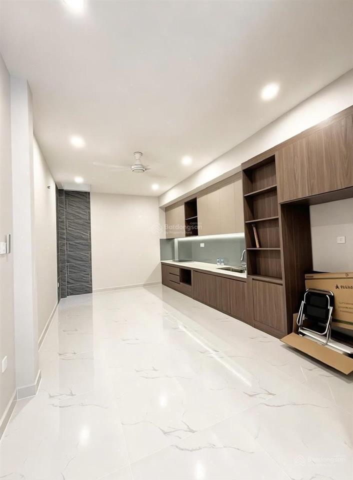 Nhà 3 tầng trường chinh, 61m2, nở hậu, hẻm xe hơi, ngay ngã tư bảy hiền, sổ mới 2025, chỉ 8.6 tỷ tl