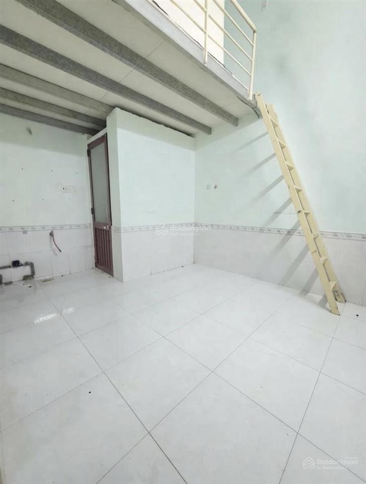 Nhà mặt tiền tân bình, 4.6 x 14m, 2 tầng, nở hậu, sổ vuông, trường chinh, ngay bảy hiền, chỉ 6.8 tỷ