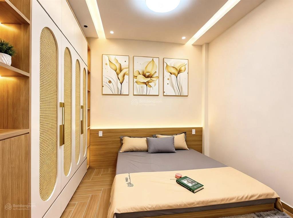 Ngay bảy hiền tân bình, nhà mới 3 tầng, 48m2, hẻm xe hơi, trần văn quang, sổ vuông, chỉ 8.6 tỷ tl