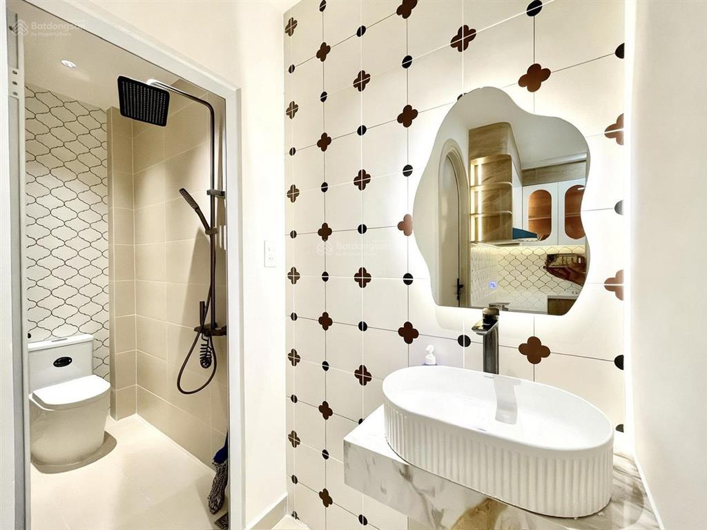Ngay bảy hiền tân bình, nhà mới 3 tầng, 48m2, hẻm xe hơi, trần văn quang, sổ vuông, chỉ 8.6 tỷ tl