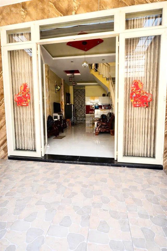 Ngay bảy hiền tân bình, 43m2, 3 tầng, hẻm thông, trần mai ninh, gần tuyến metro số 2, chỉ 7.35 tỷ