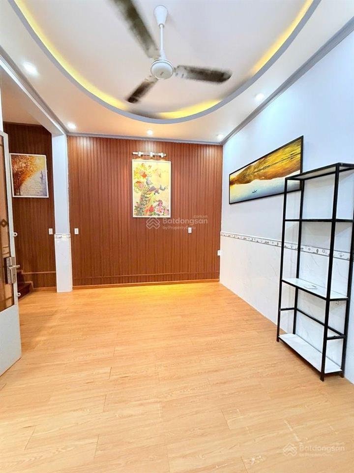 Bán nhà tân bình, 5 x 11m, gần lý thường kiệt, hẻm 4m, nhỉnh 5 tỷ
