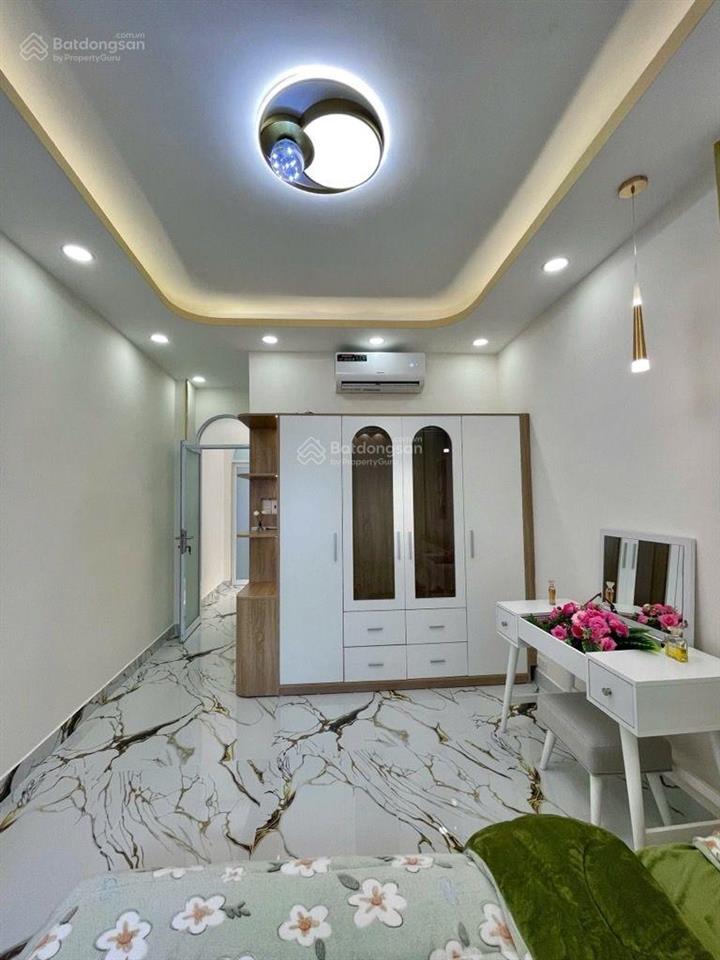Bán nhà tân bình, 4 x 11,5, gần cmt8, hẻm 4m, nhỉnh 6 tỷ
